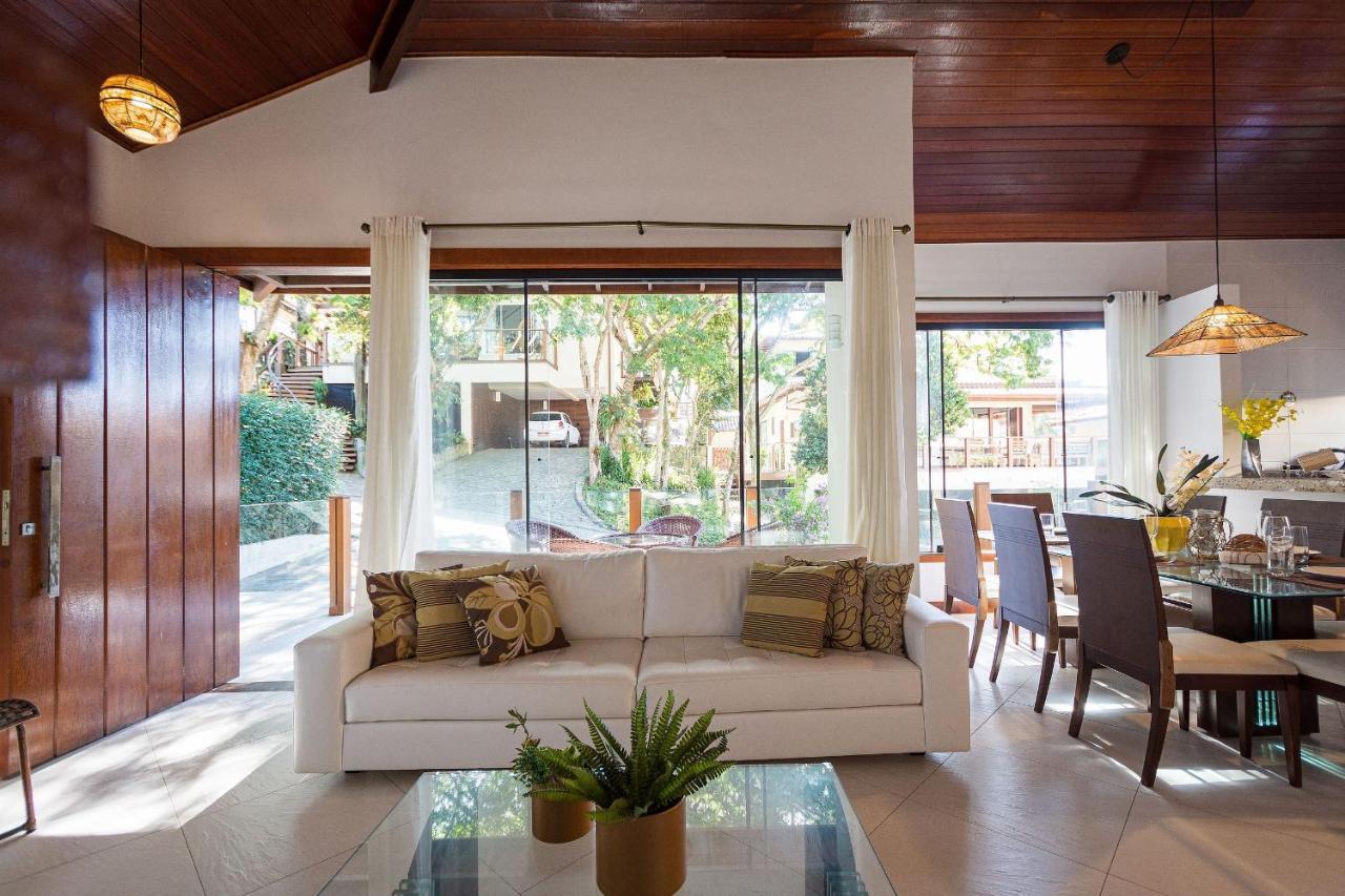 Casa Espetacular Entre Geriba E Ferradurinha - Wifi 200Mb - Piscina Do Codominio - 700 M Da Praia - Garagem - 4 Suites - Area Gourmet Privativa - Cozinha Equipada - Area Kids - Portaria 24H - Ar Condicionado Armacao dos Buzios Bagian luar foto