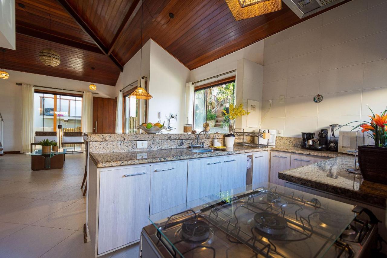 Casa Espetacular Entre Geriba E Ferradurinha - Wifi 200Mb - Piscina Do Codominio - 700 M Da Praia - Garagem - 4 Suites - Area Gourmet Privativa - Cozinha Equipada - Area Kids - Portaria 24H - Ar Condicionado Armacao dos Buzios Bagian luar foto